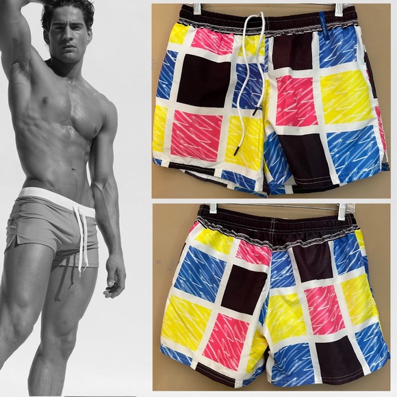 SKMPEEZ Swim Trunks Large 30-36 waist  4.5" inseam Gently worn 100% polyester - Picture 1 of 3